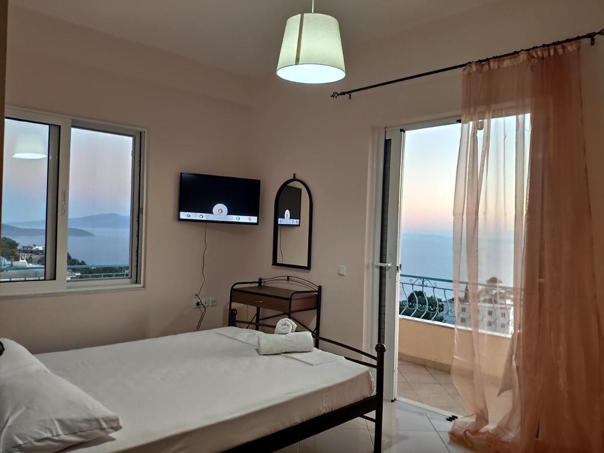 Let Rooms Lukova מראה חיצוני תמונה