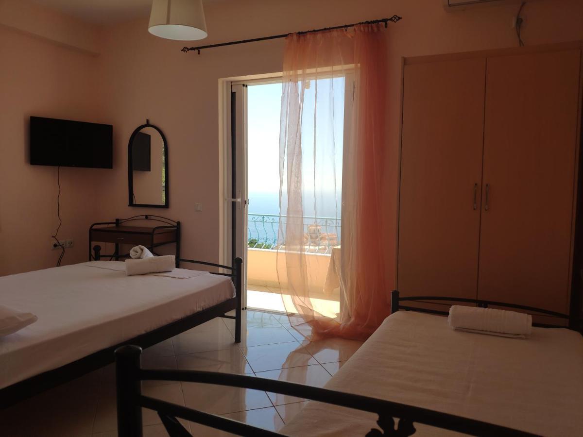 Let Rooms Lukova מראה חיצוני תמונה