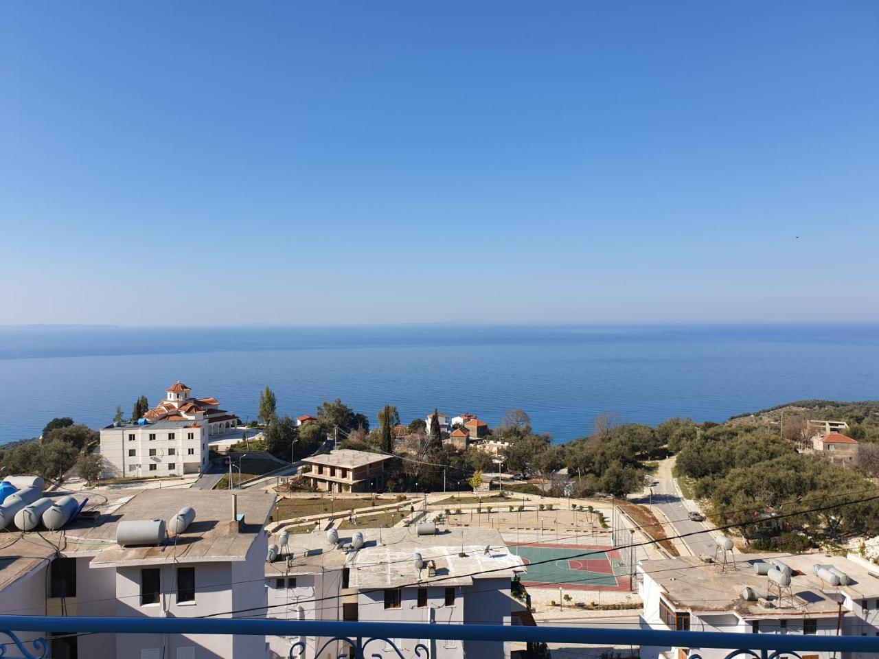 Let Rooms Lukova מראה חיצוני תמונה